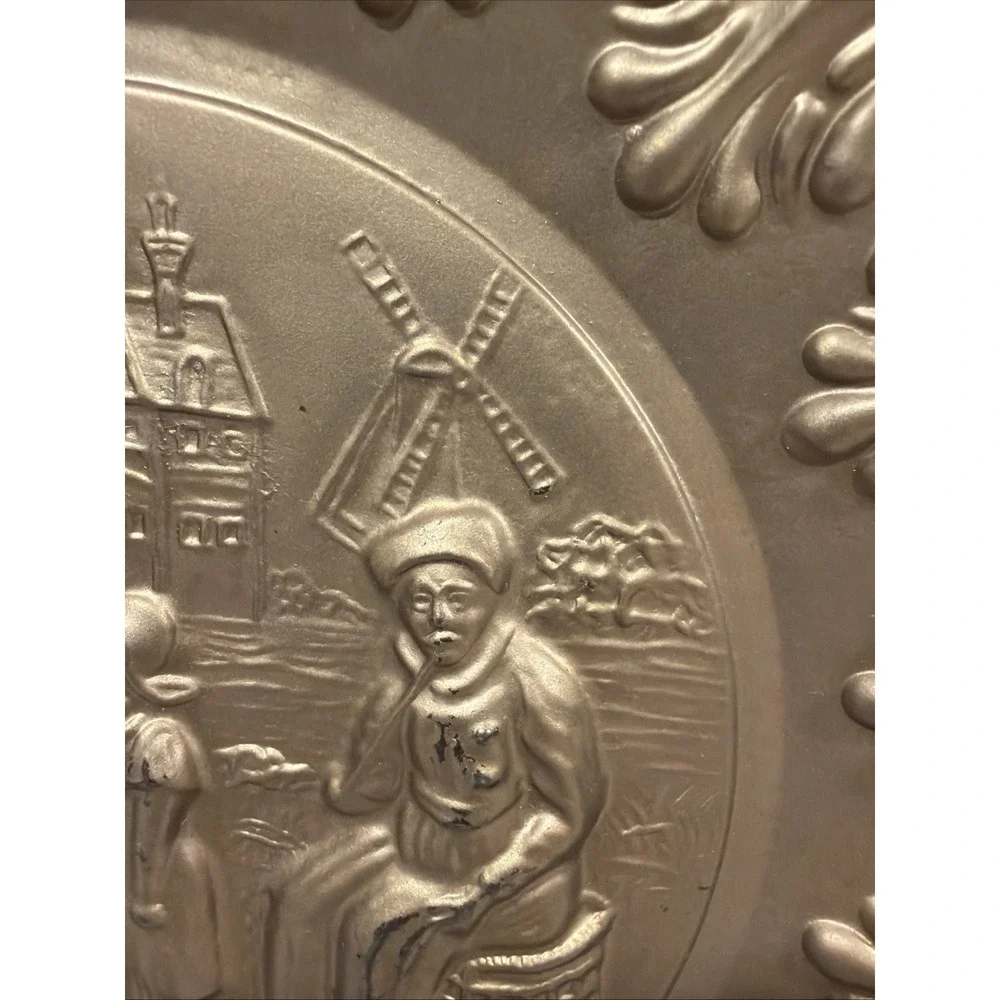 Vintage Brass Hammered Embossed Wall Plates Dutch/Netherlands Scene